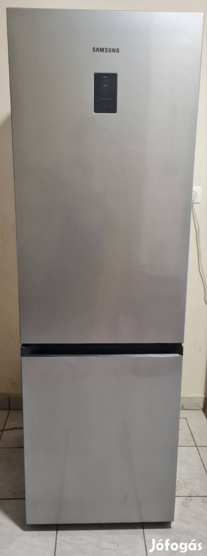 Samsung Spacemax No Frost Inox hűtő - 1.5 éves