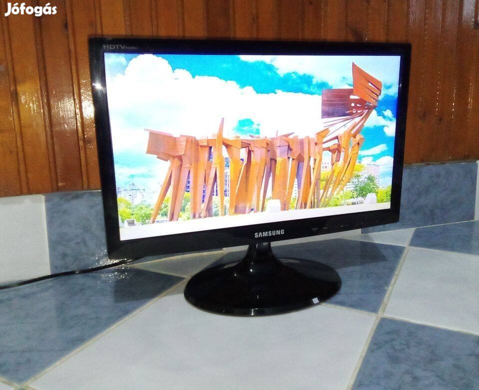 Samsung T19C300EW, 51cm Led Monitor+Tv ( Garanciával!)