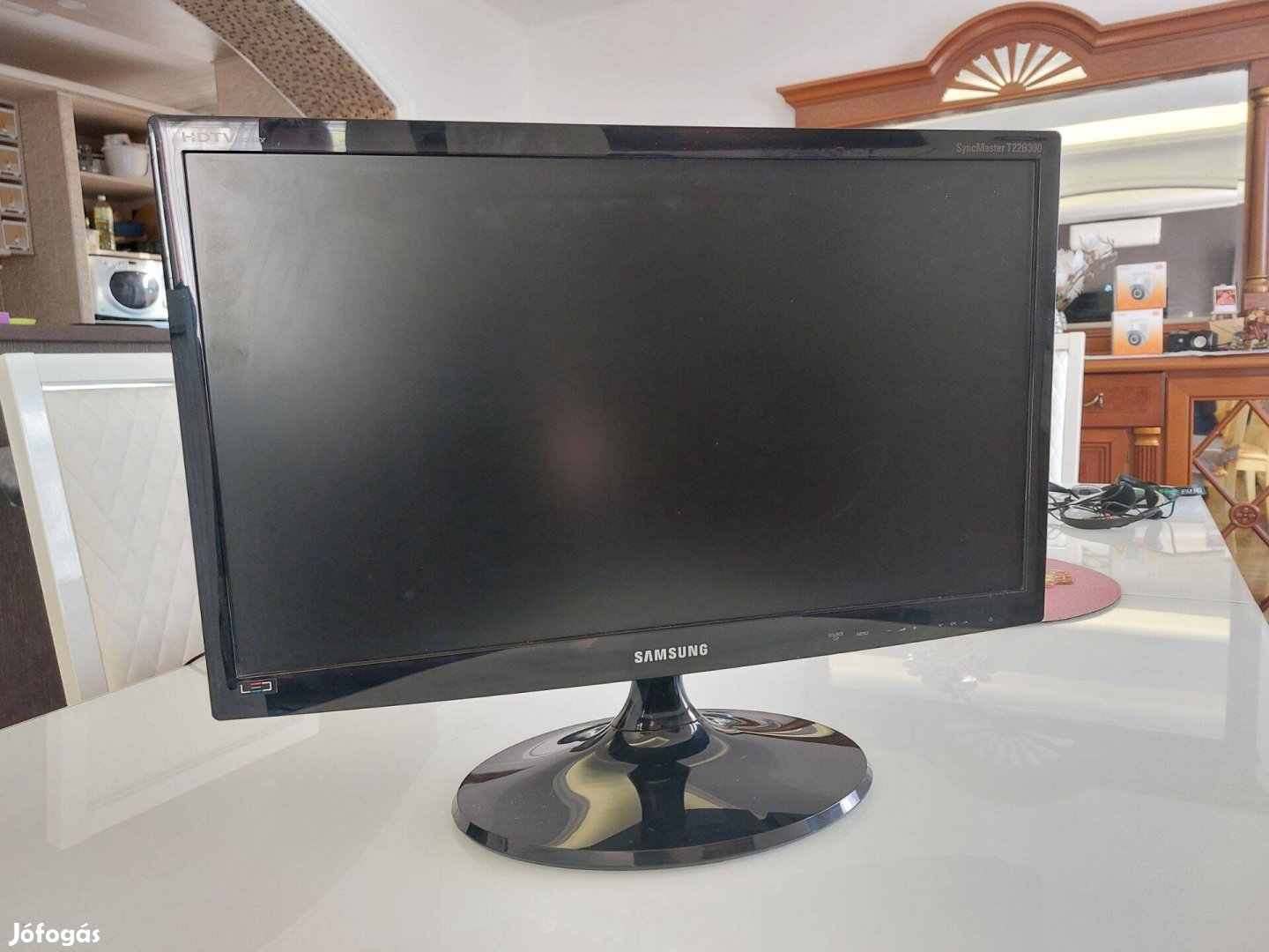 Samsung T22B300EW/EN 22"-os TV monitor beépített hangszóróval eladó