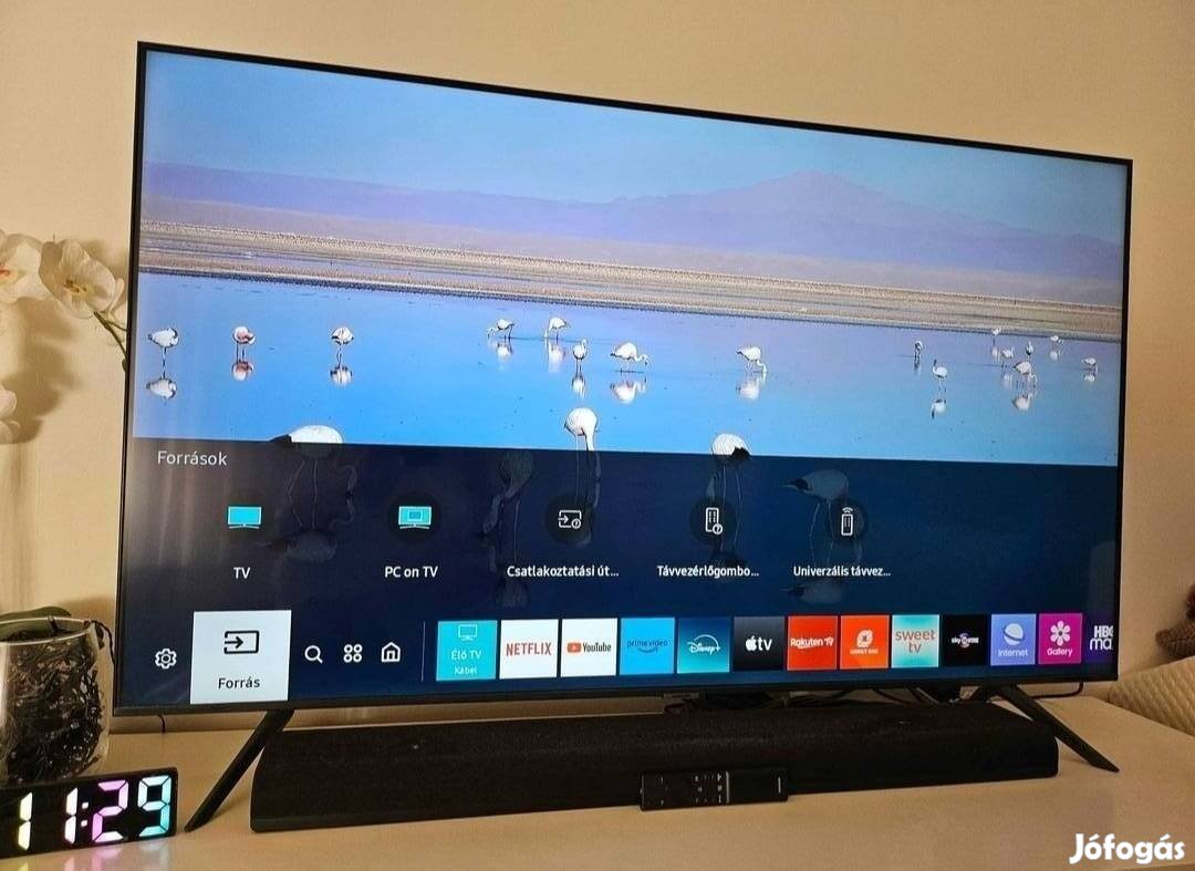 Samsung au7100 55" smart tv