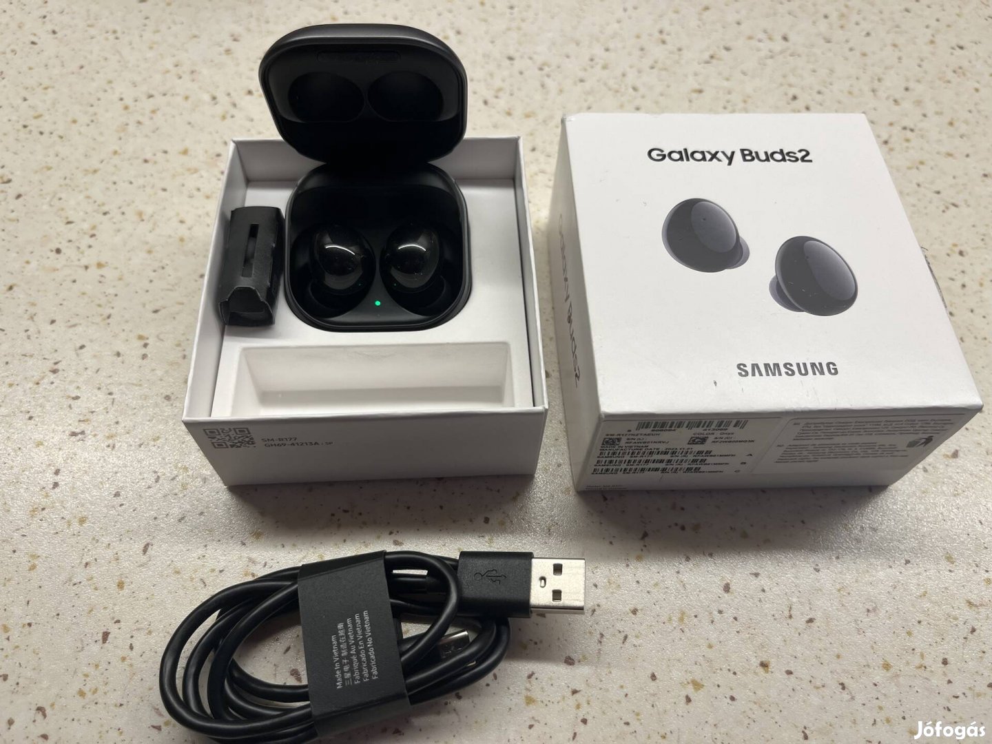 Samsung buds2