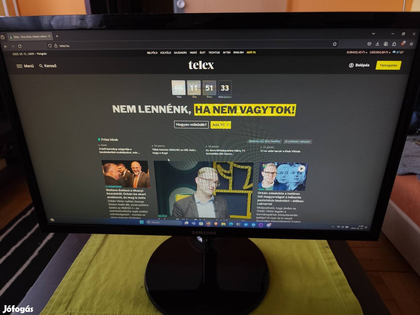 Samsung full-HD LCD monitor