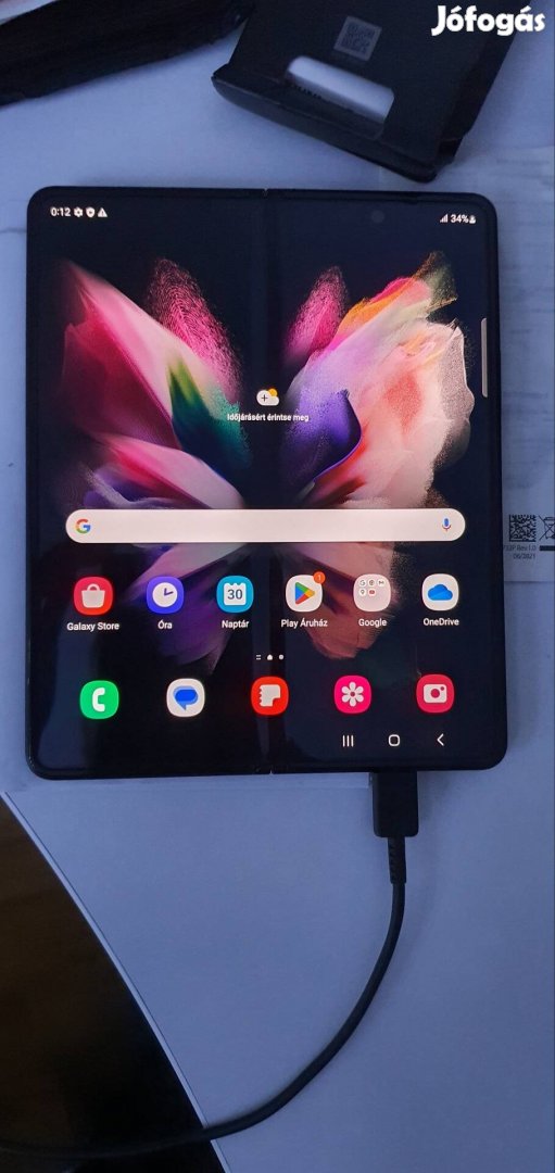 Samsung galaxy Fold 3 12/256gb szép állapotú