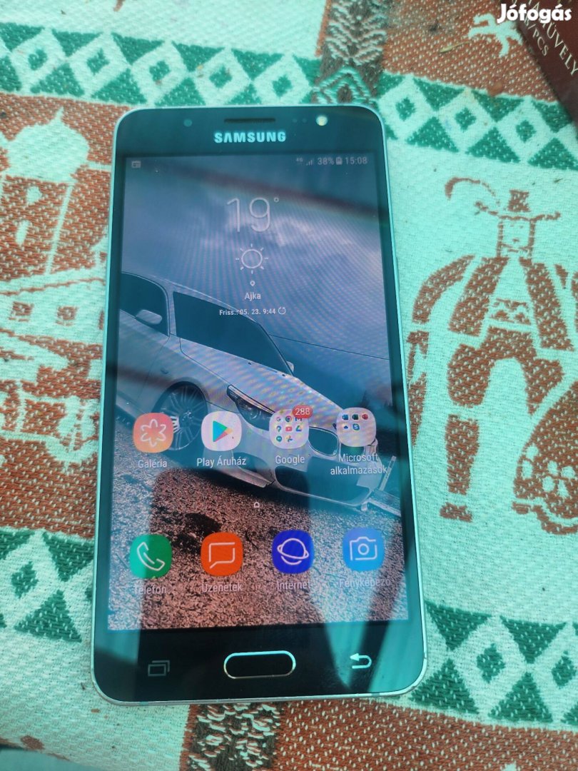 Samsung galaxy j5 2016