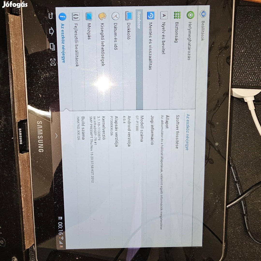 Samsung galaxy tab 8.9 GT-P7300