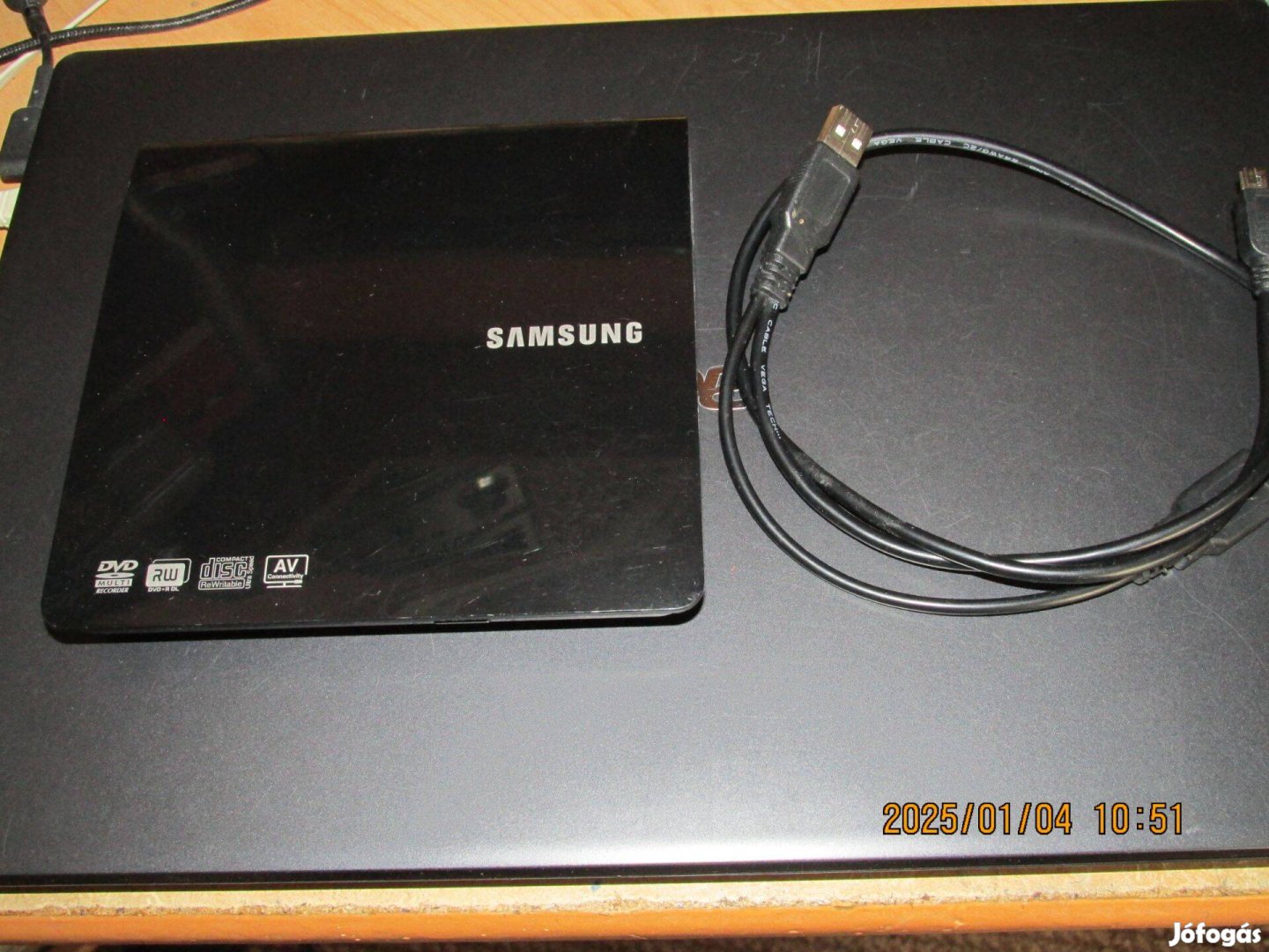 Samsung hordozható CD/ DVD író Samsung SE-208