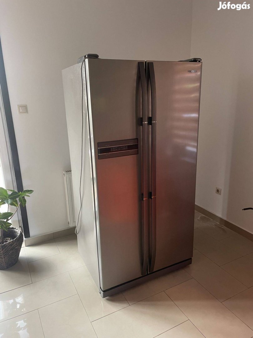 Samsung hűtőgép fagyasztóval Side by Side Inox no frost acélszürke