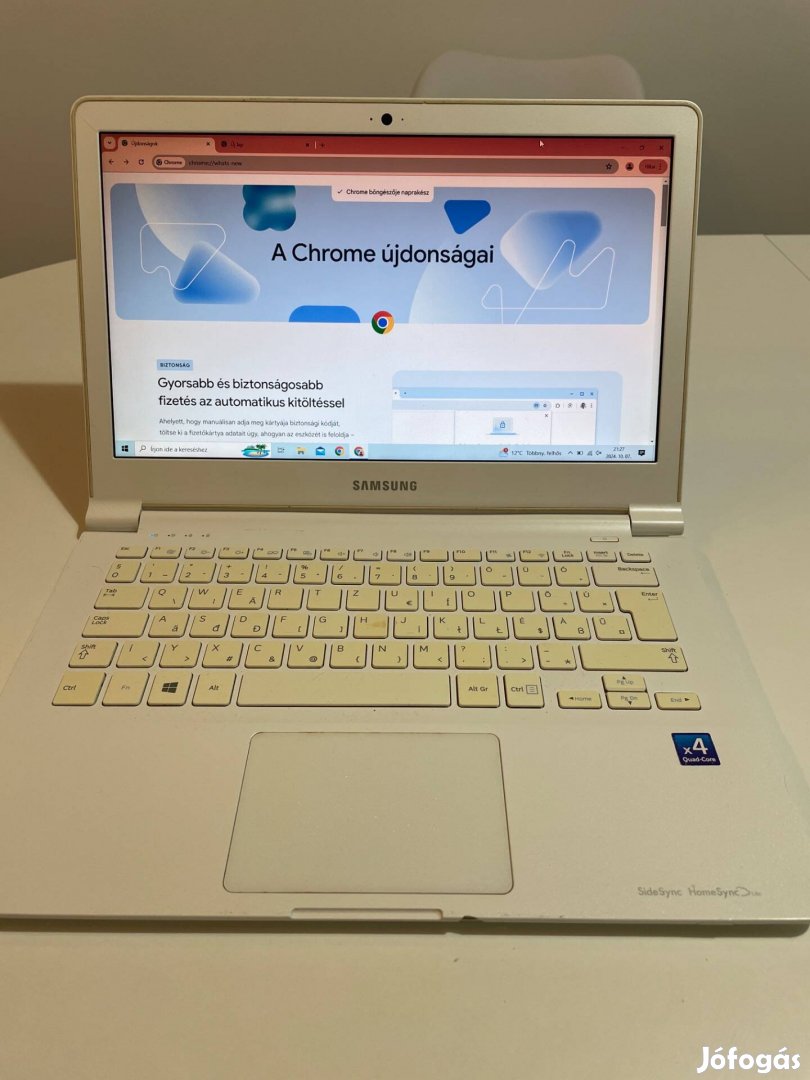 Samsung laptop 13 NP905S3G