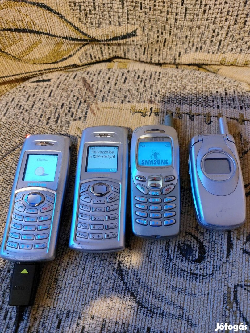 Samsung mobiltelefonok Retrok