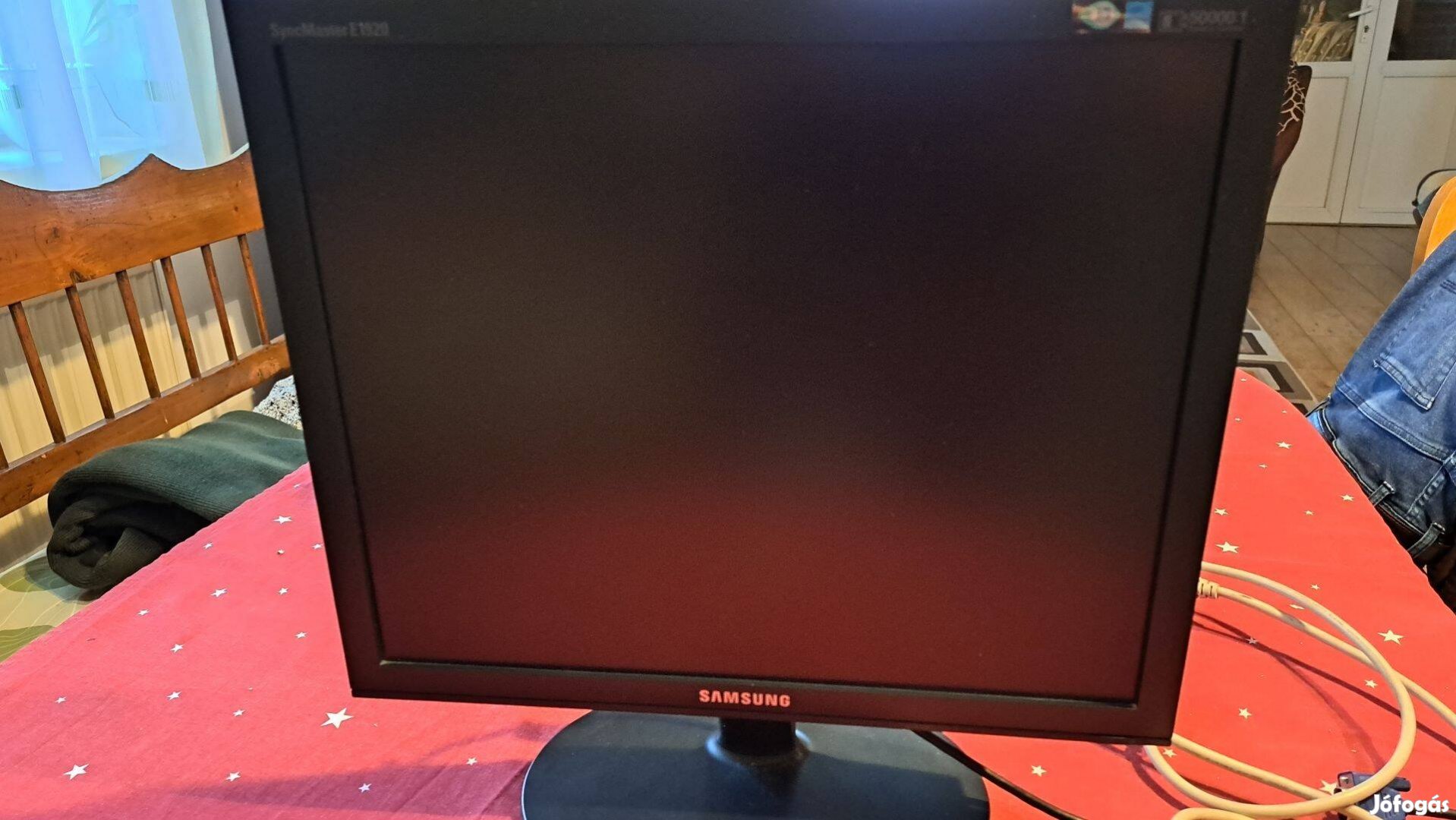 Samsung monitor eladó