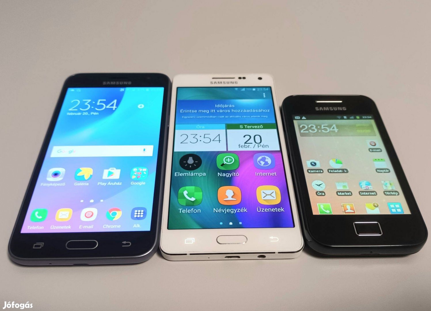 Samsung okostelefon pakk kb.újak