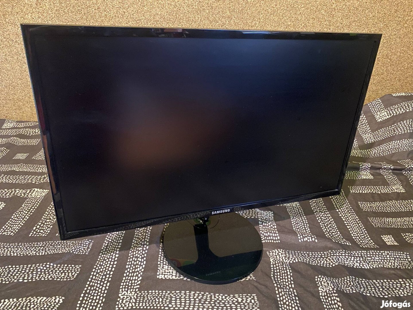 Samsung s24f350hf monitor