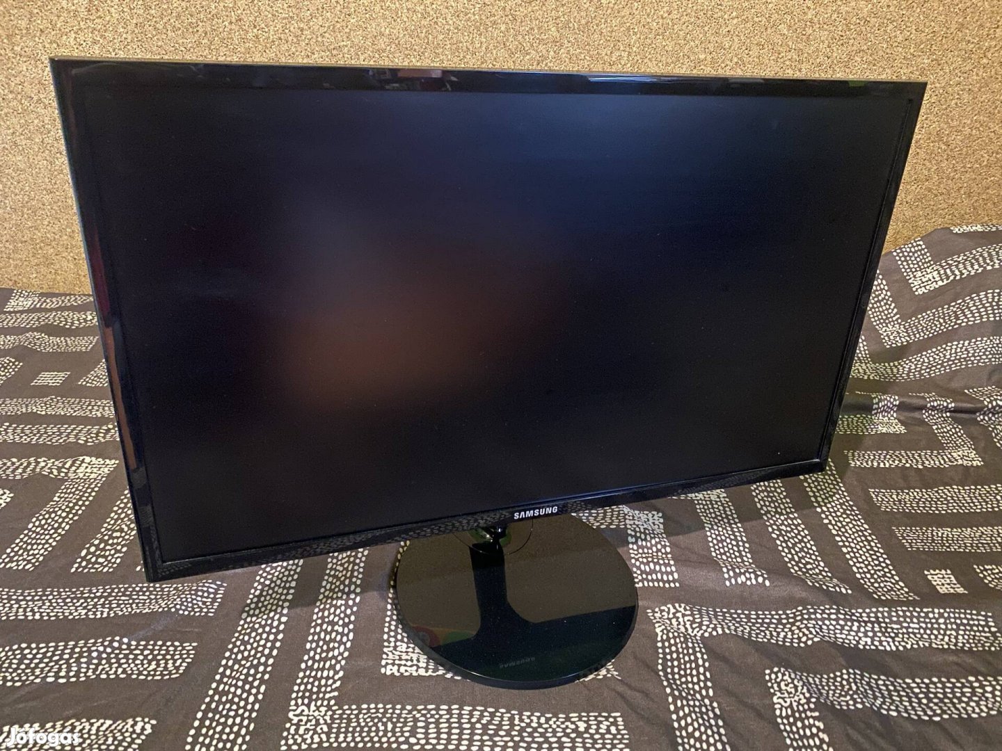 Samsung s24f350hf monitor