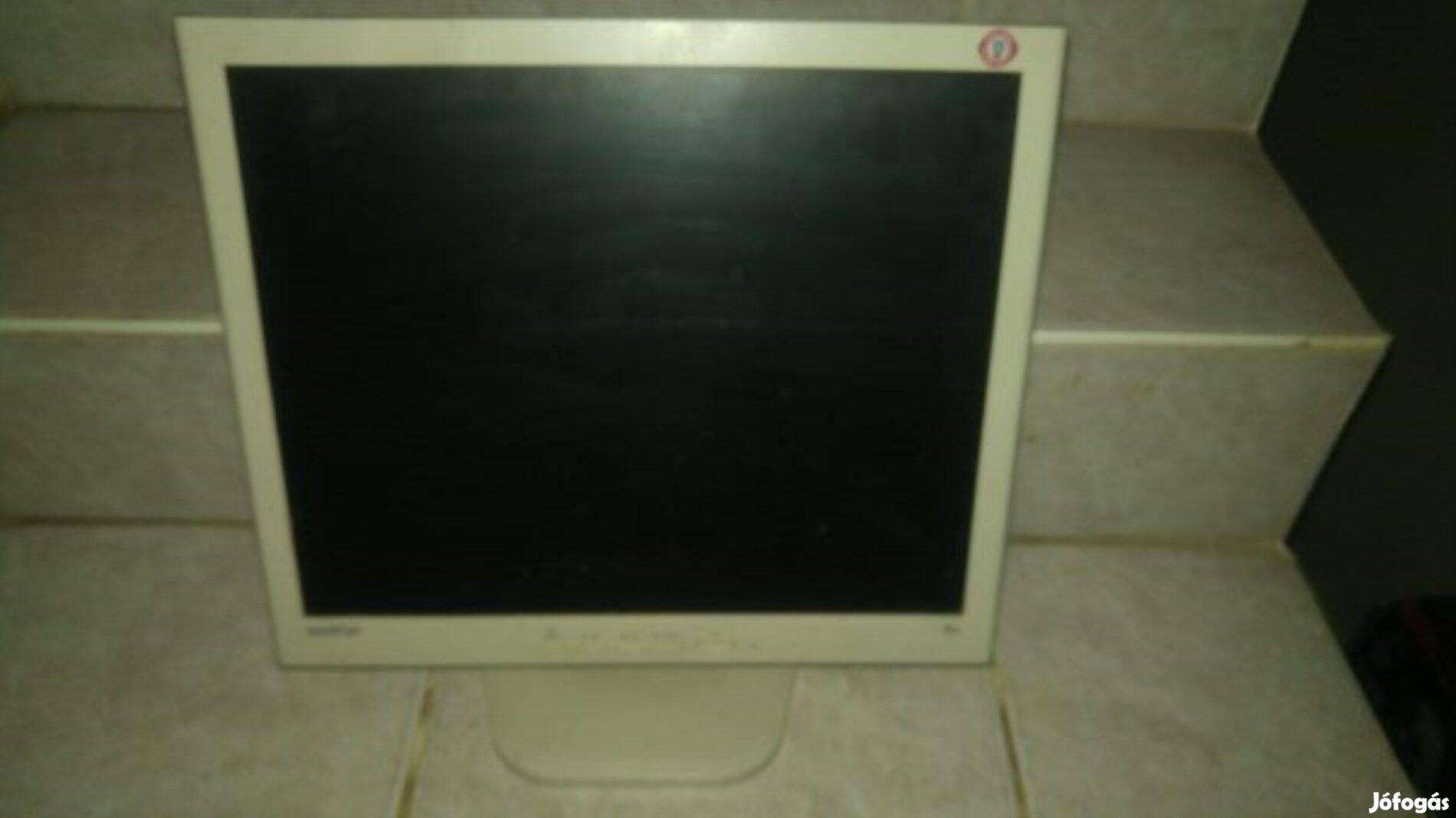 Samtron 73V S 17" LCD monitor