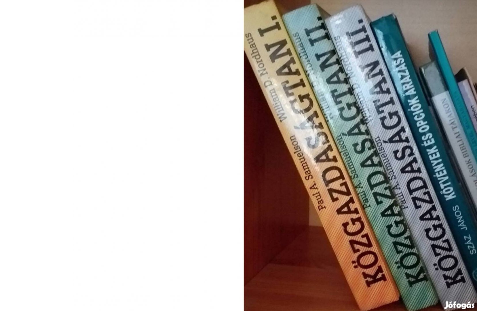 Samuelson - Nordhaus Közgazdaságtan I-II-III. kötet, 1987.