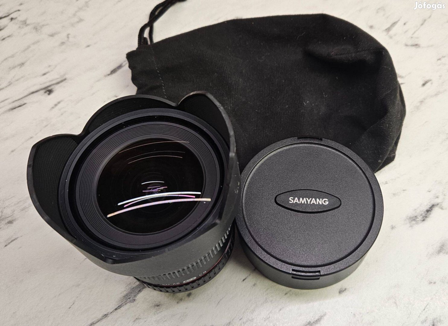 Samyang 10mm f/2.8 nagylátószögű optika (Canon)