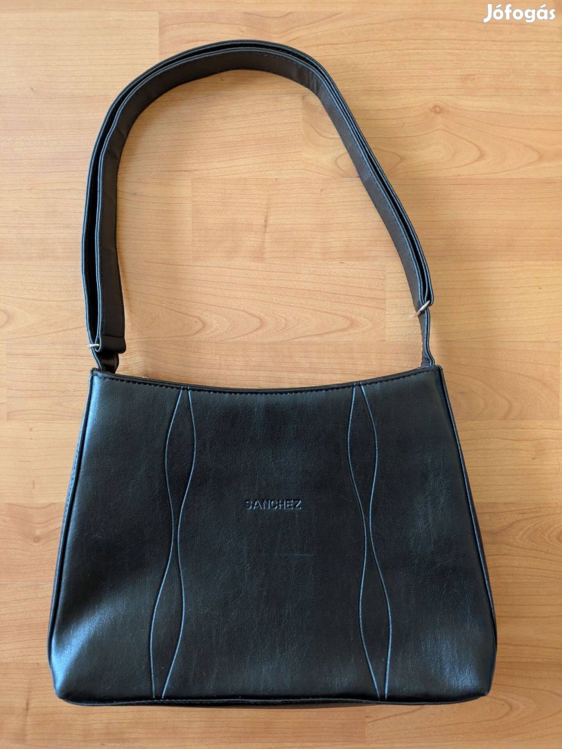 Sanchez fekete retikül válltáska