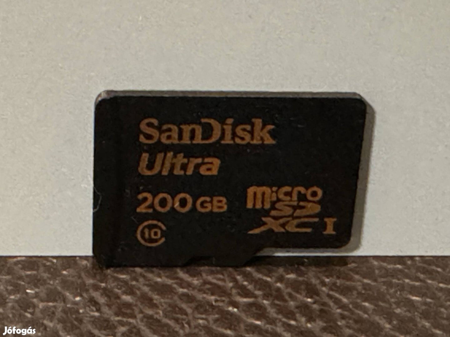 Sandisk Ultra 200 GB microsd kártya filmekkel + sorozatokkal eladó