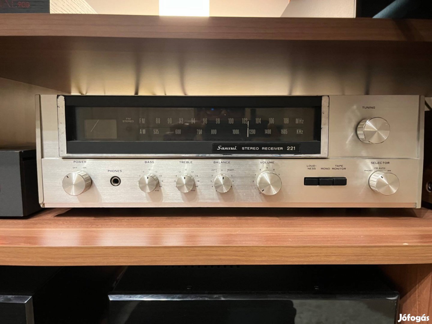 Sansui 221 erősítő