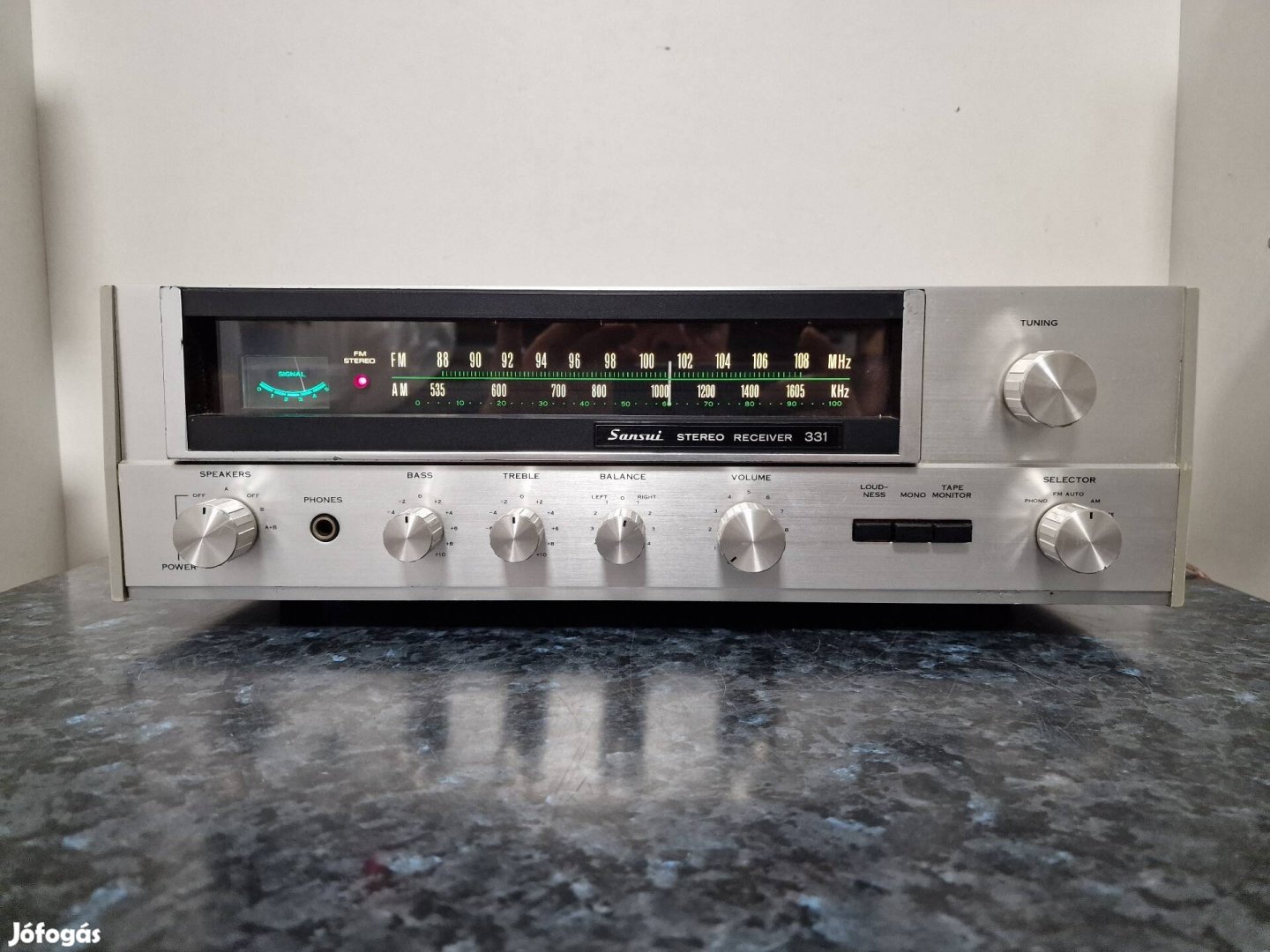 Sansui 331 stereo rádiós erősítő 