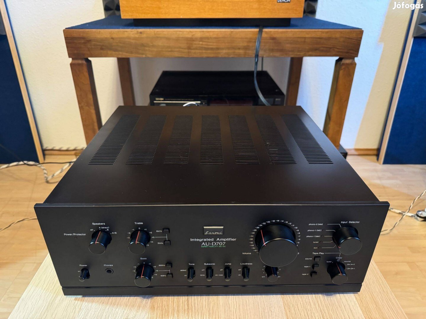 Sansui AU-D707 intergrált erősítő