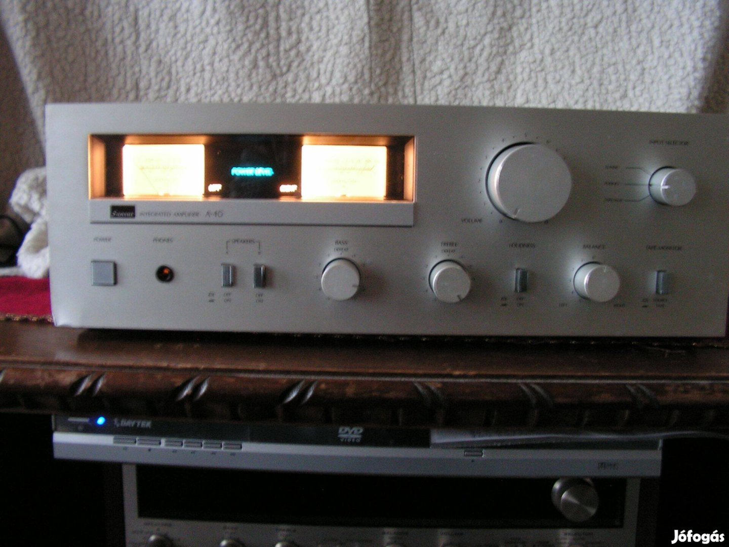 Sansui A 40 integralt sztereó erősítő. 2 x 25 watt