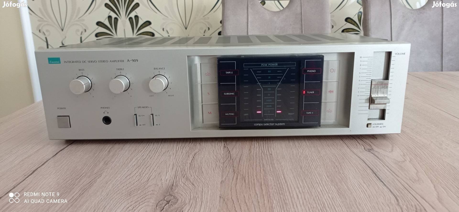 Sansui A-909 Erősítő