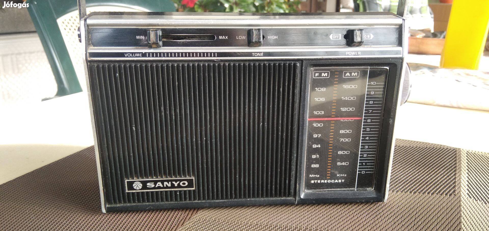 Sanyo RP 5310 retro rádió