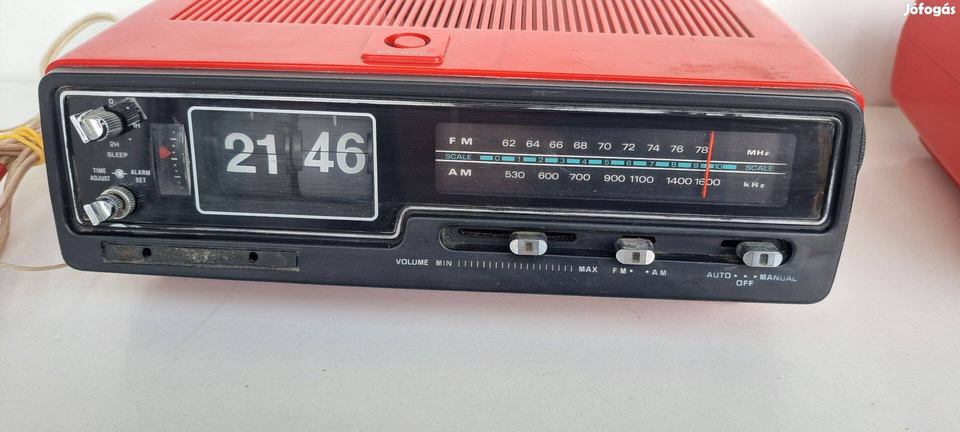 Sanyo ejtőszámlapos rádiós ébresztőóra.70 -es évek