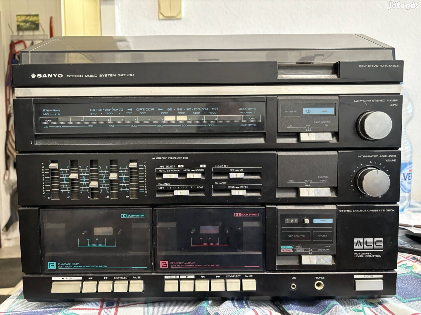 Sanyo hifi torony