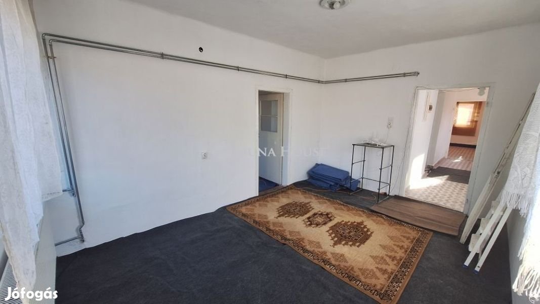 Sárbogárdi 91 nm-es ház eladó