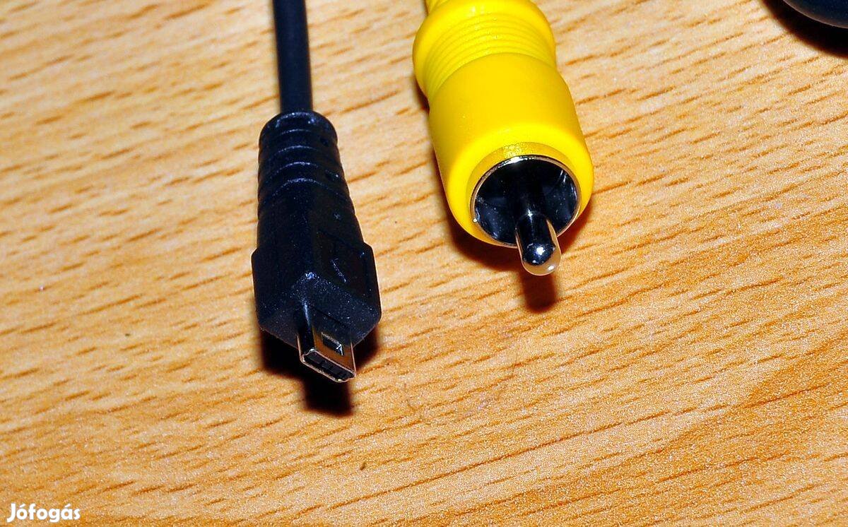 Sárga RCA - USB video kábel vélhetően