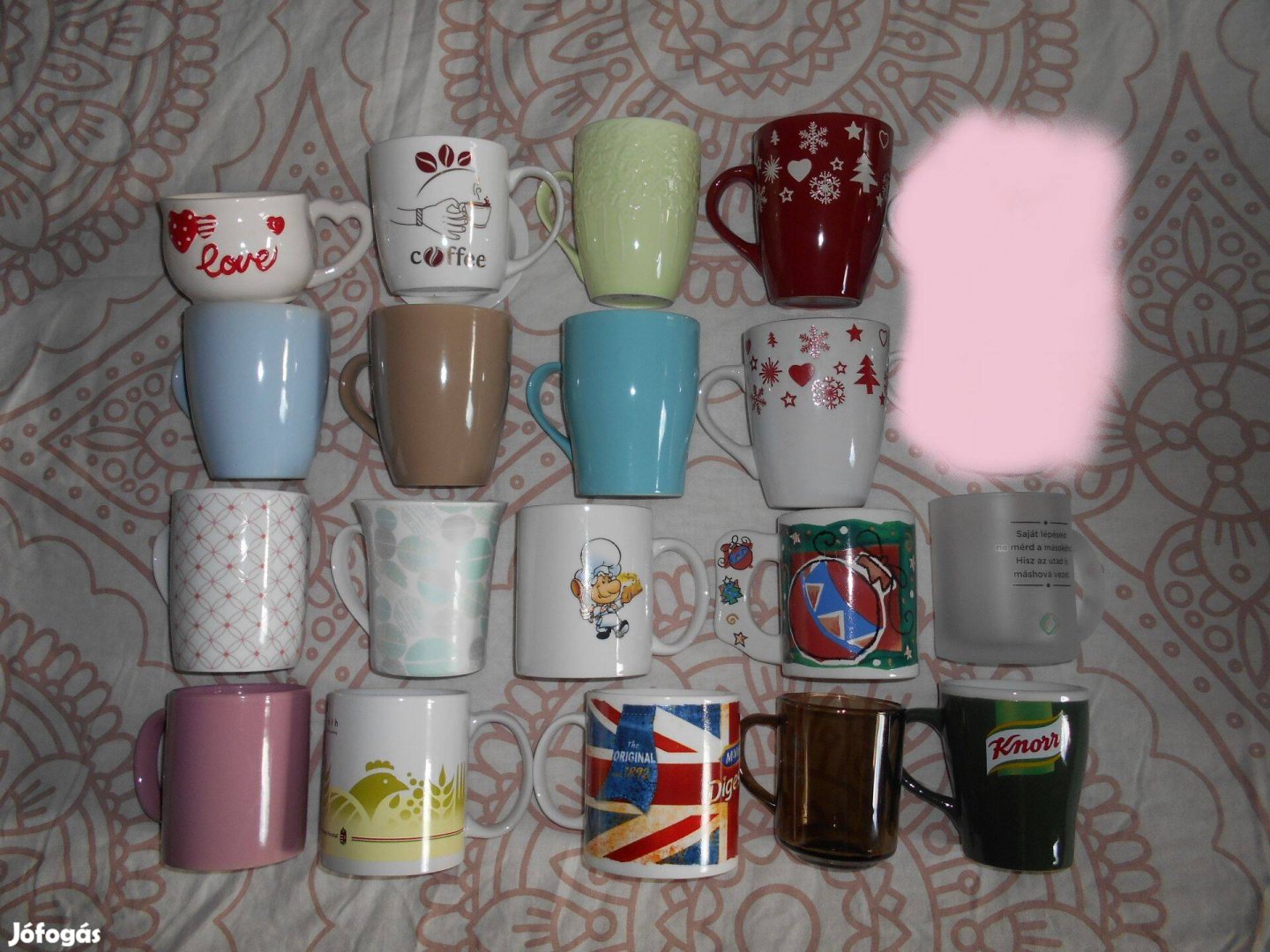 Sárga bögre görbe bögre több bögre