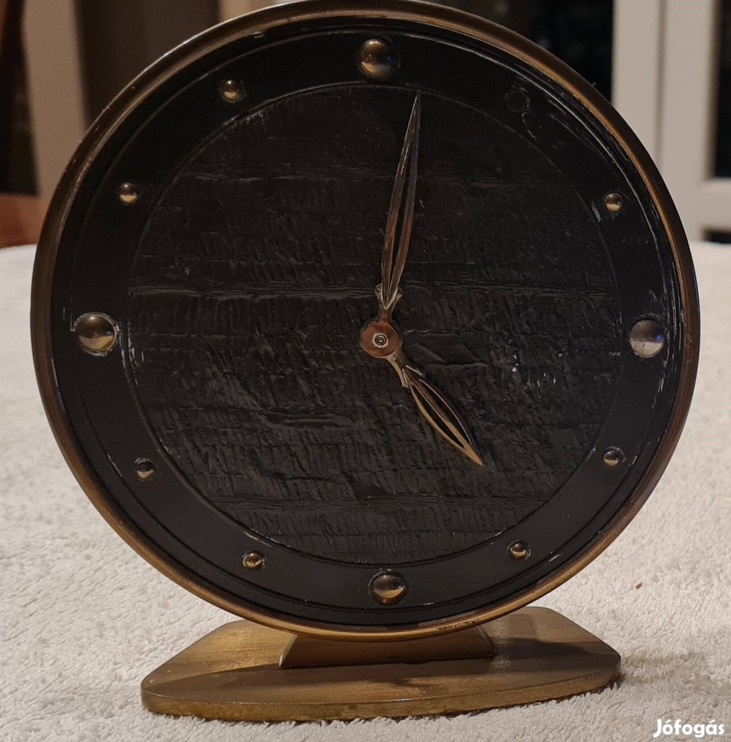 Sárgaréz asztali óra