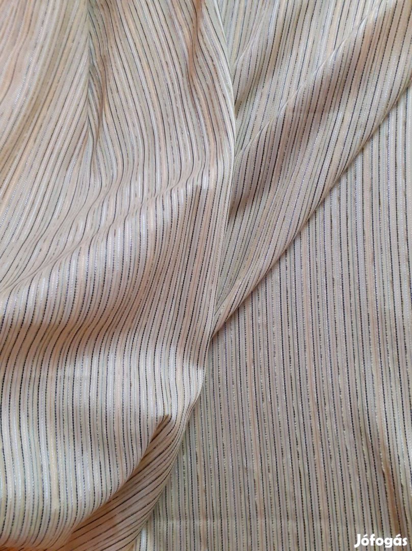 Sárgászöld új csíkos anyag 130 x 150 cm