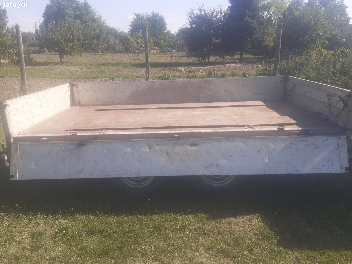 Saris utánfutó 2.7t össztömeg