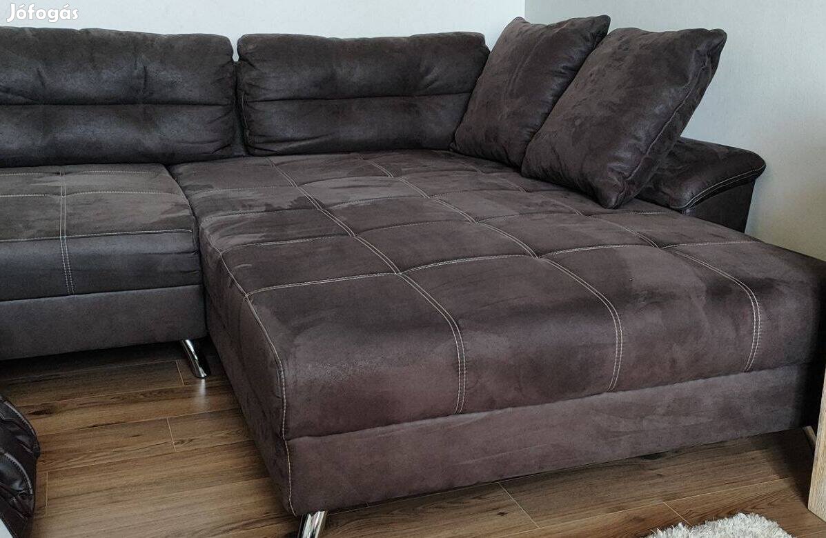 Sarok ülőgarnitúra