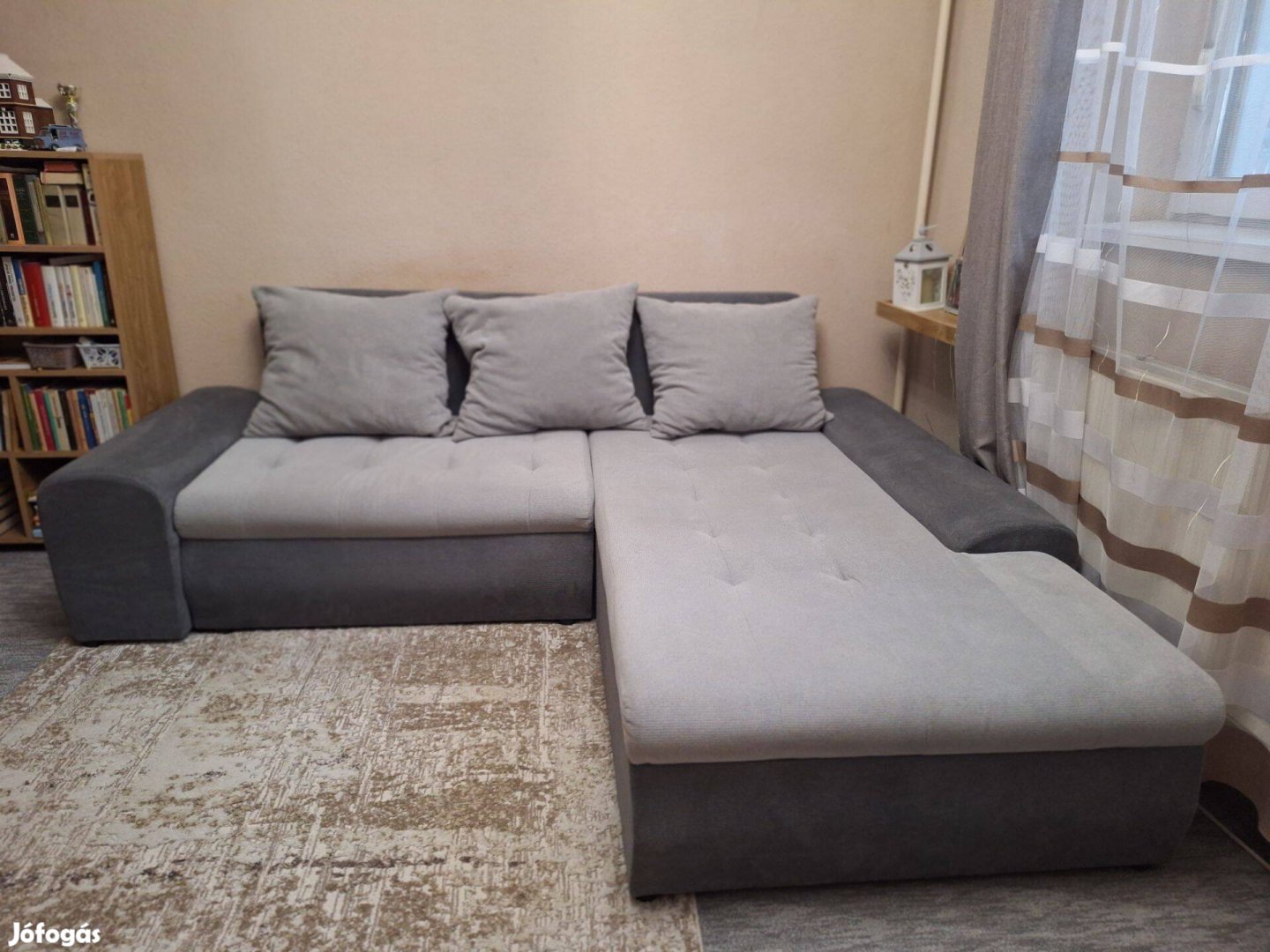 Sarokkanapé ággyá alakítható