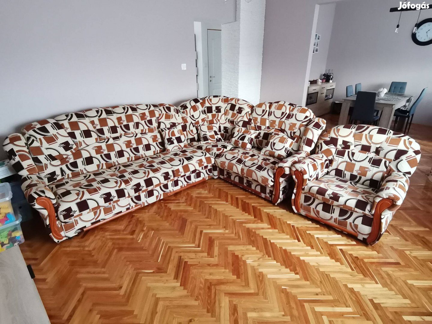 Sarokülő kanapé