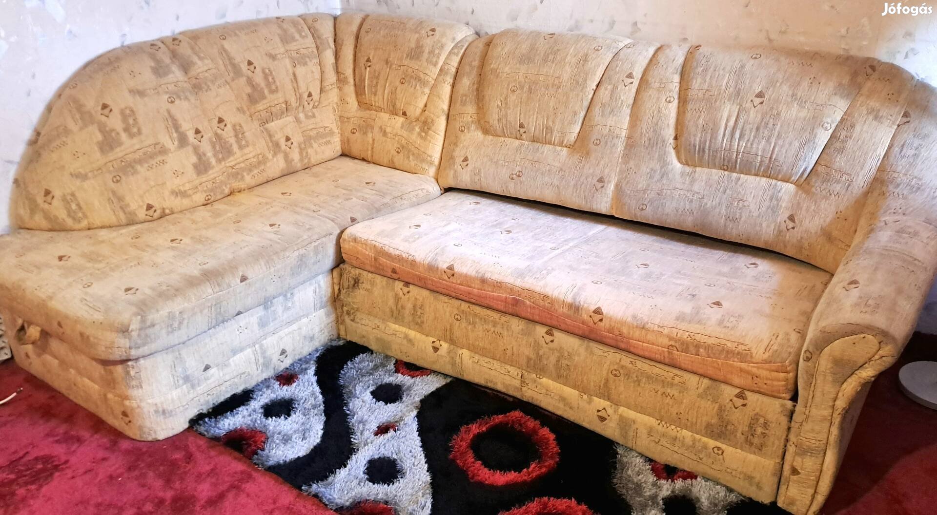Sarokülő,kanapé ágyazható ágyneműtartós L alakú sarokülő
