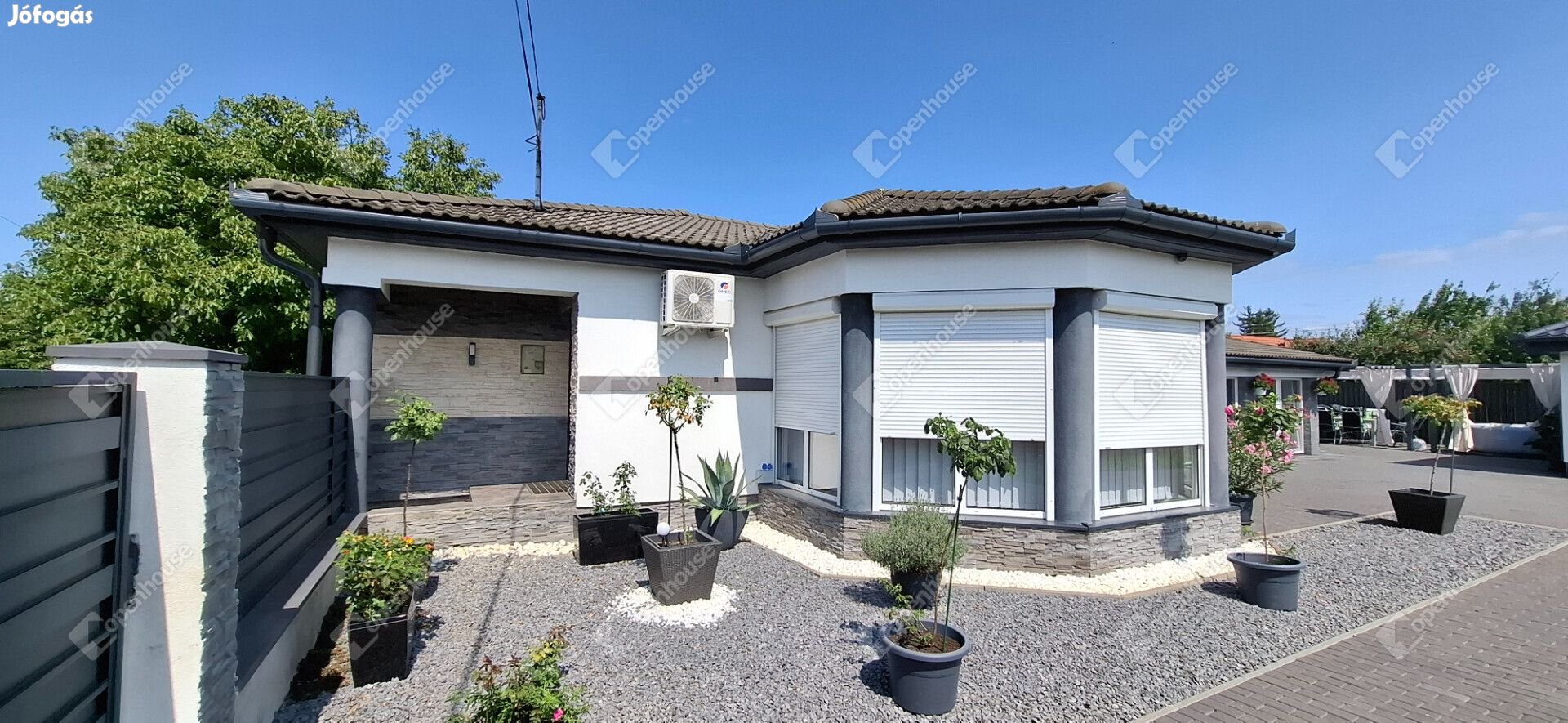 Sárospataki nappali4 szobás modern családi ház garázzsal,