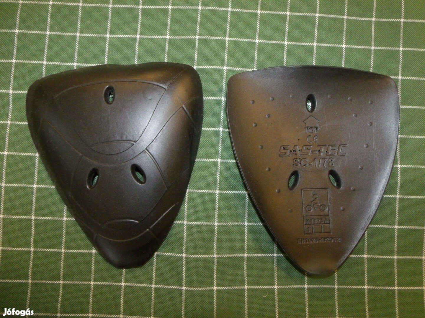 Sas Tec SC-178 motoros csípőprotektor pár
