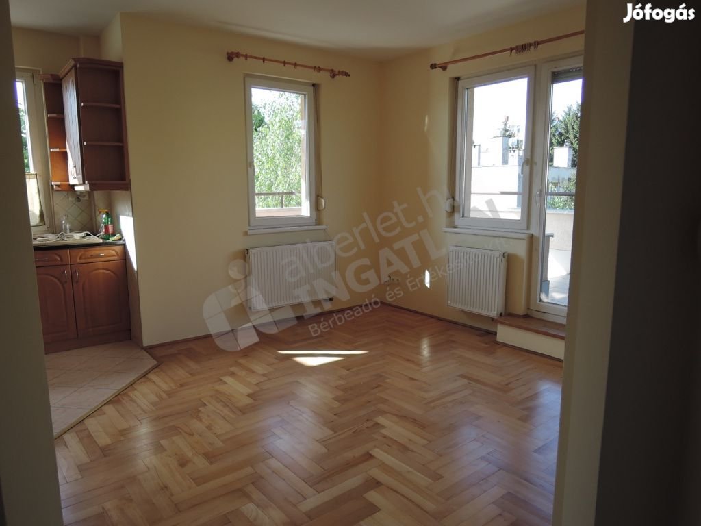 Sasadon Penthouse Lakás Kiadó  Rahó utca, XI. kerület