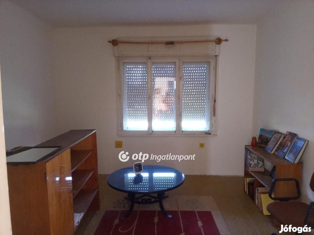 Sásdi eladó 67 nm-es ház