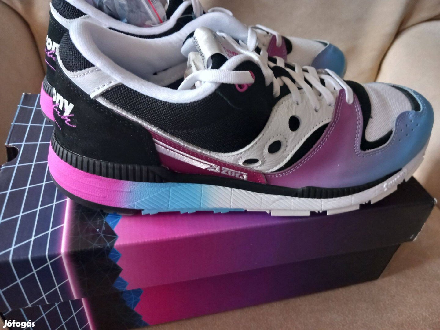 Saucony Azura Acribik (44)