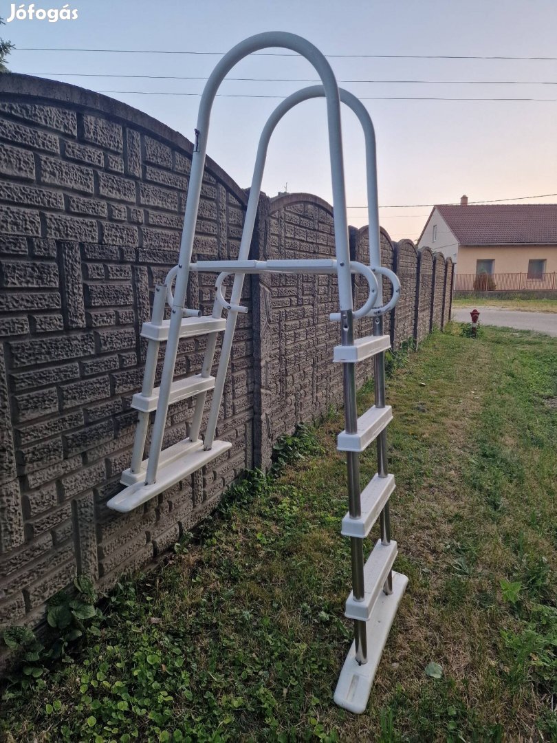Saválló ,inox medencelétra 