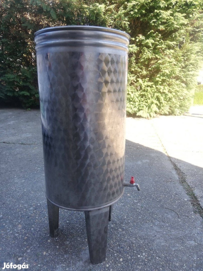 Saválló bortartály 50 literes
