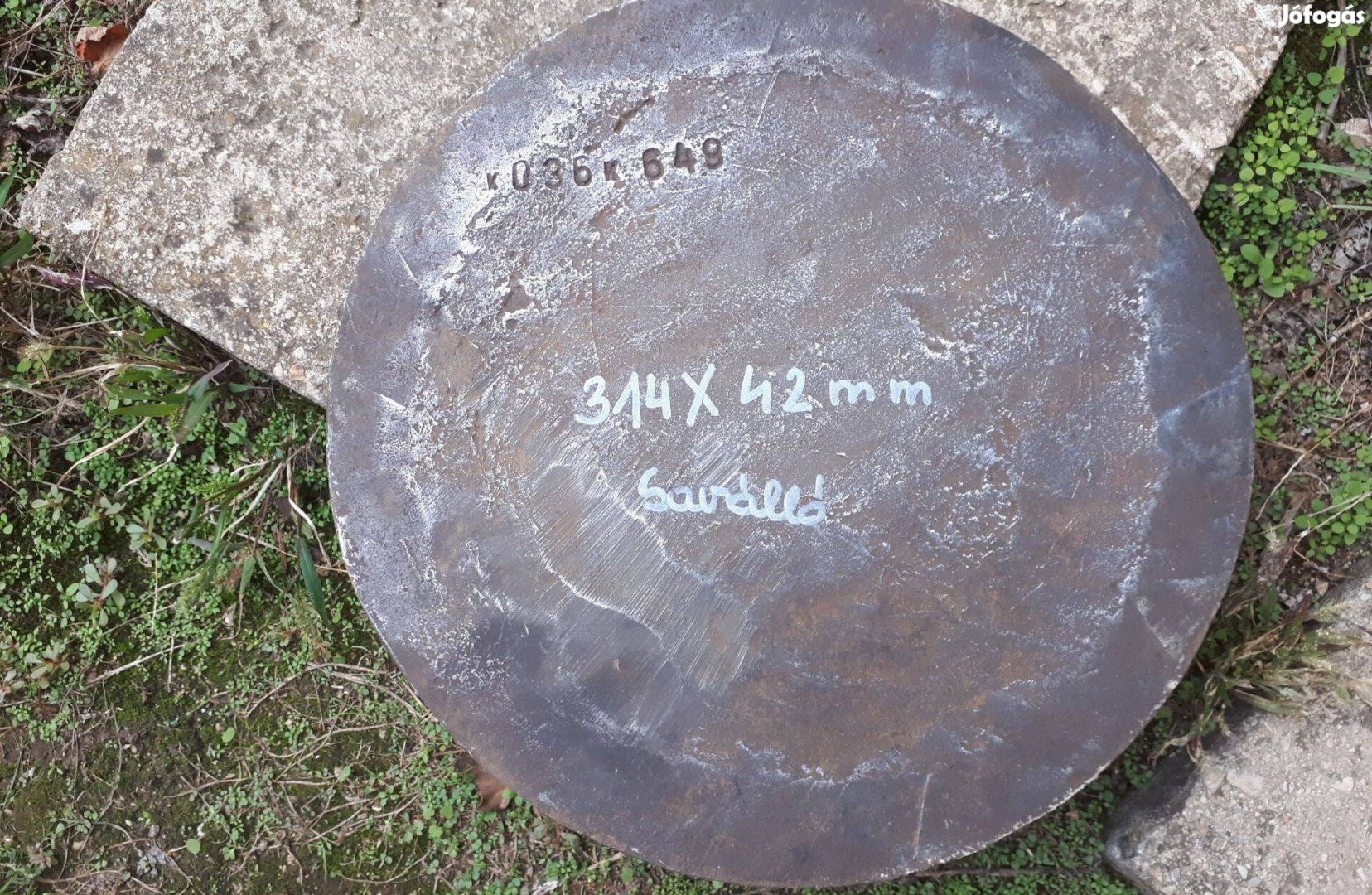 Saválló perem 314X42 mm eladó !