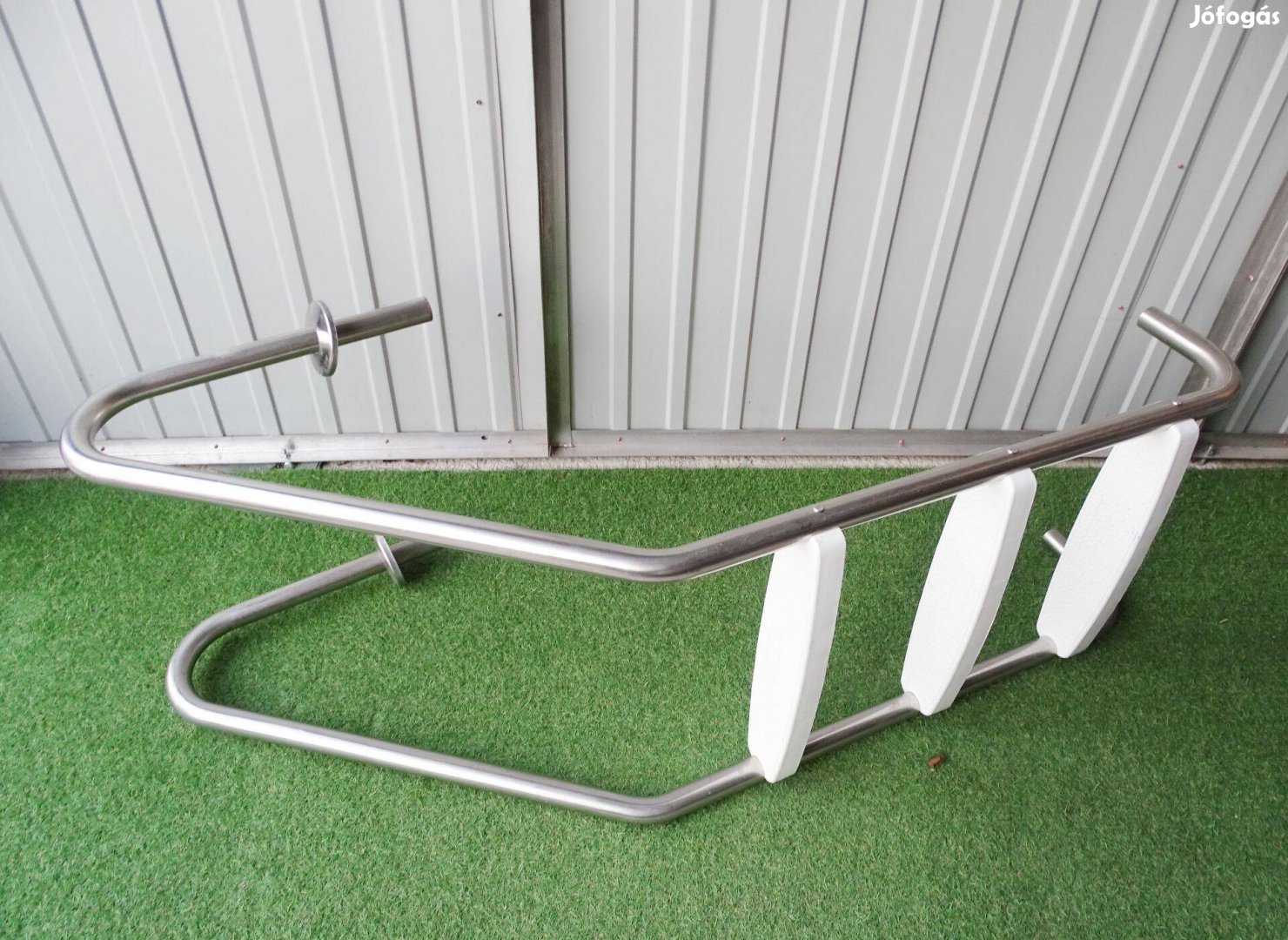 Saválló rozsdamentesmedence létra műanyag 3 lépcsős nagyívű