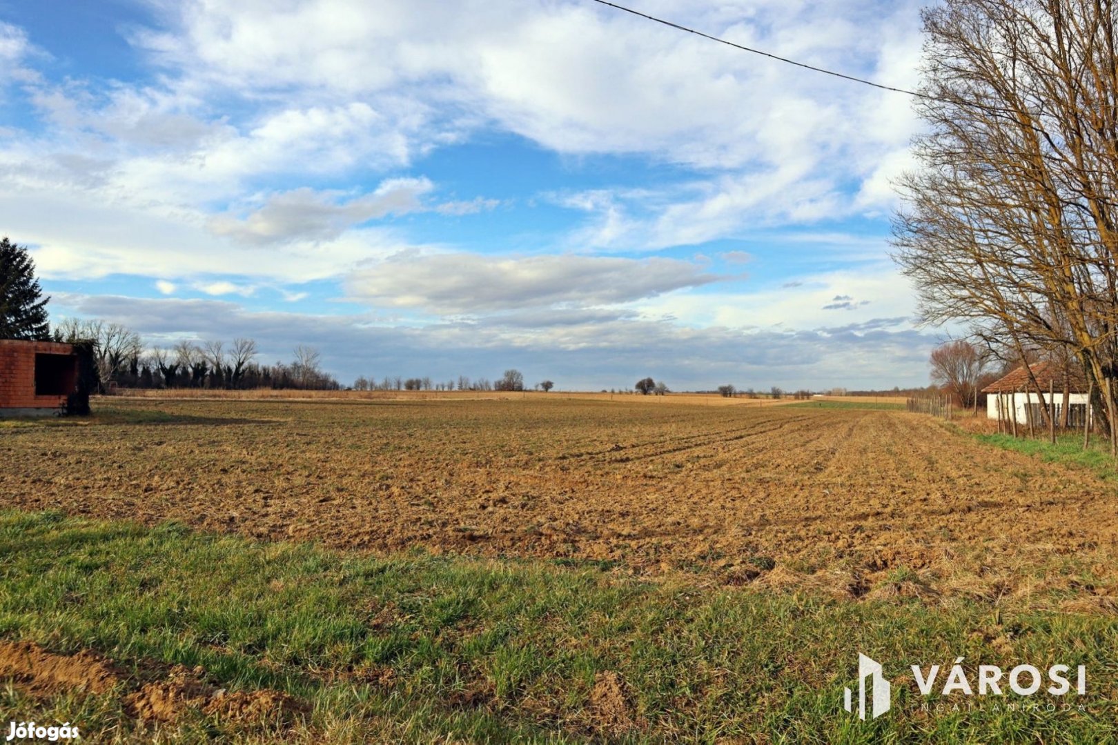 Sávolyi lakóövezeti telek, Balaton 15 perc távolságra !